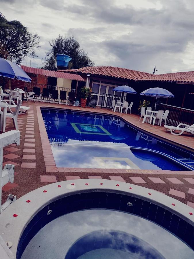 Finca Hotel La Melania Montenegro Dış mekan fotoğraf