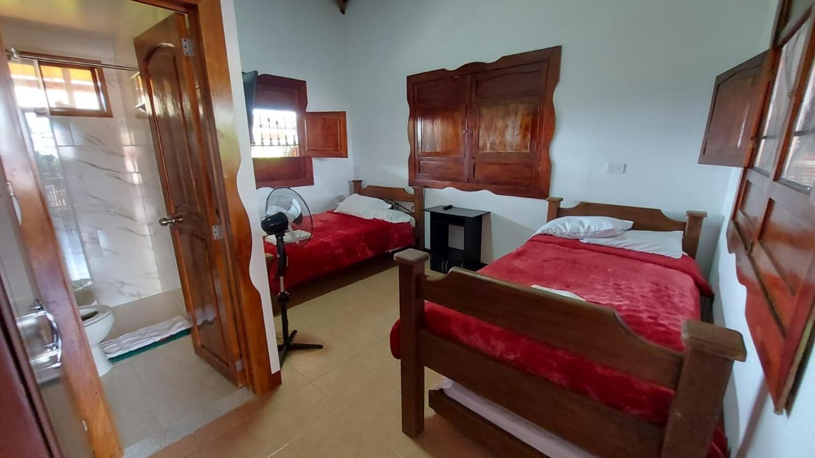 Finca Hotel La Melania Montenegro Dış mekan fotoğraf